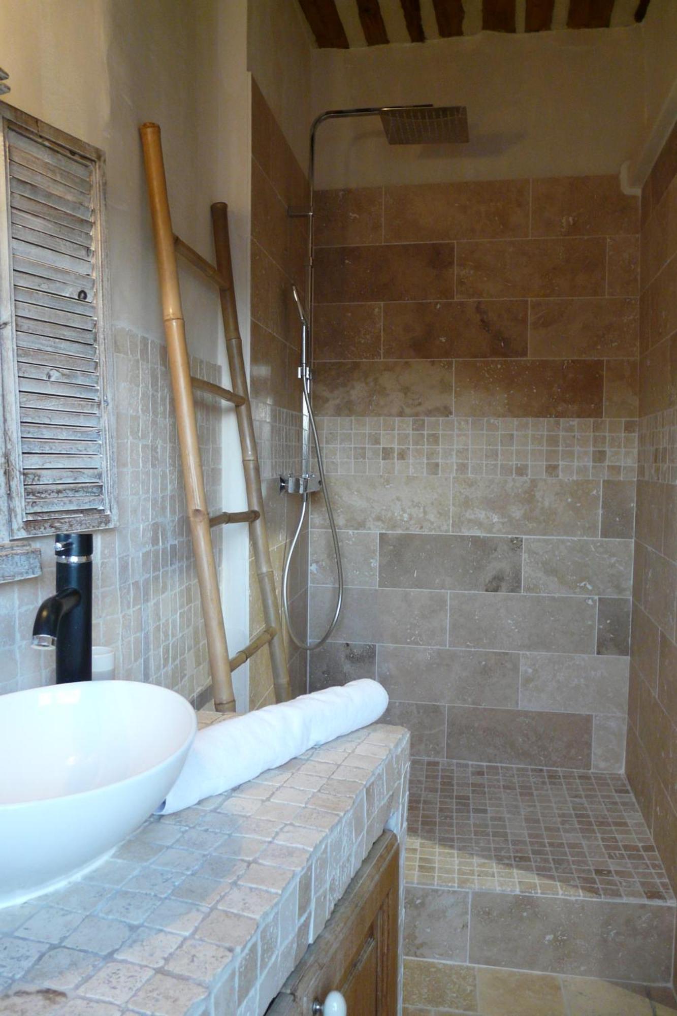 Apartament Duplex En Plein Centre LʼIsle-sur-la-Sorgue Zewnętrze zdjęcie