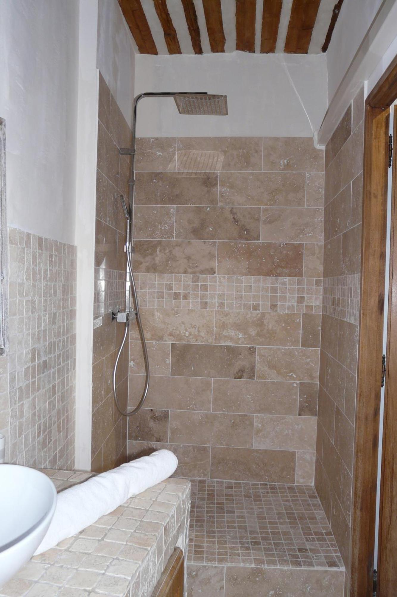 Apartament Duplex En Plein Centre LʼIsle-sur-la-Sorgue Zewnętrze zdjęcie